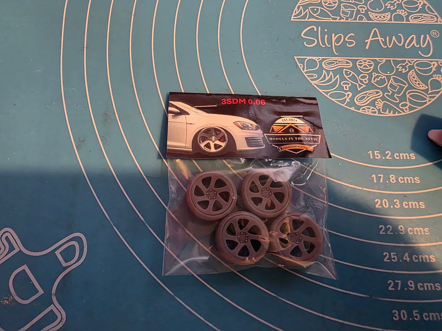 3SDM 0.06 with Stretched tyres
