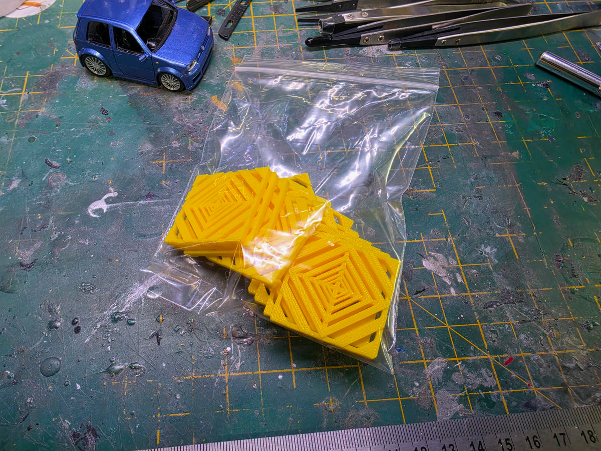 1/18 Scale Tuff Tile Flooring for Dioramas (YELLOW)