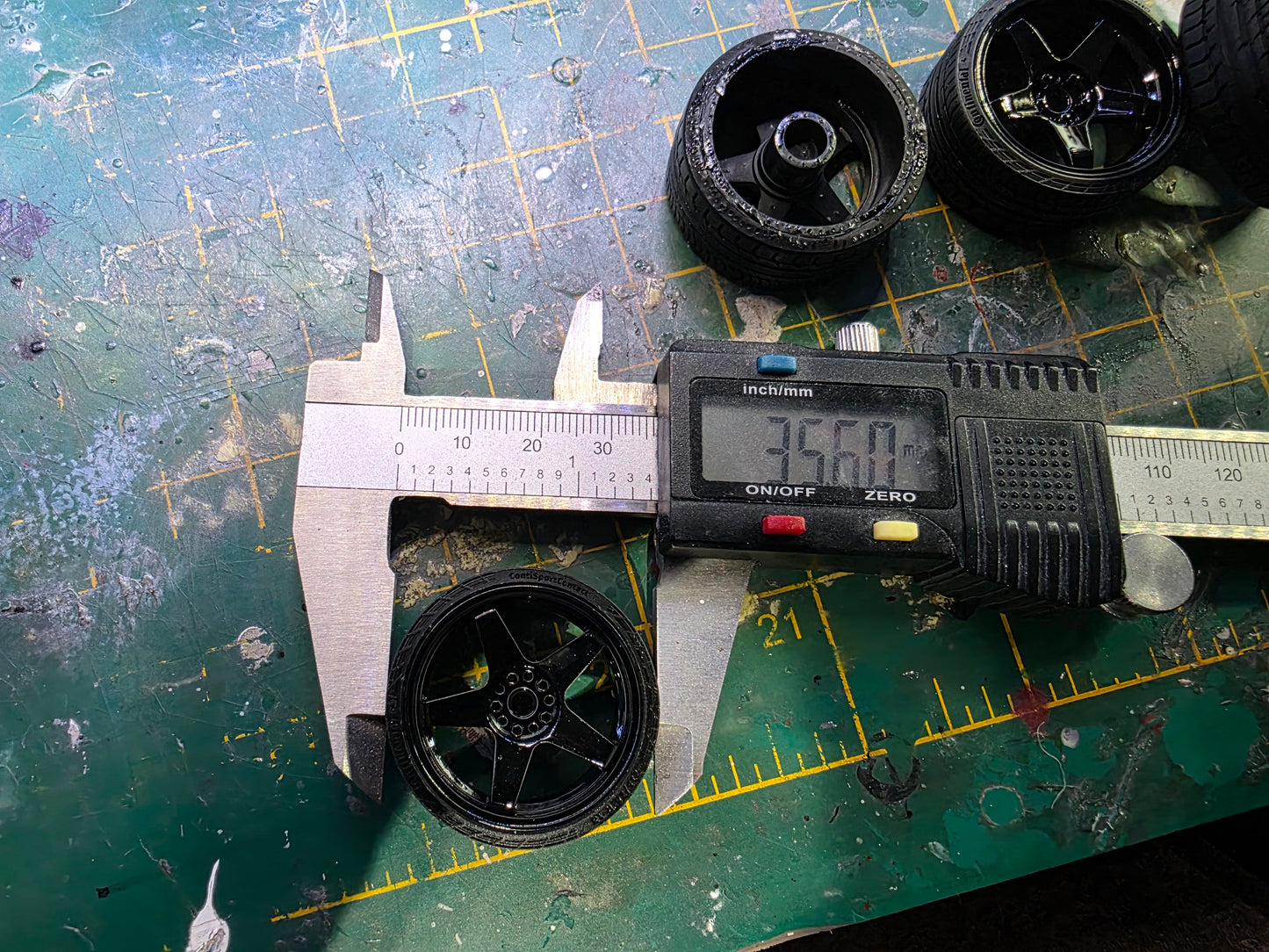 1/18 Rota GTR Gloss Black