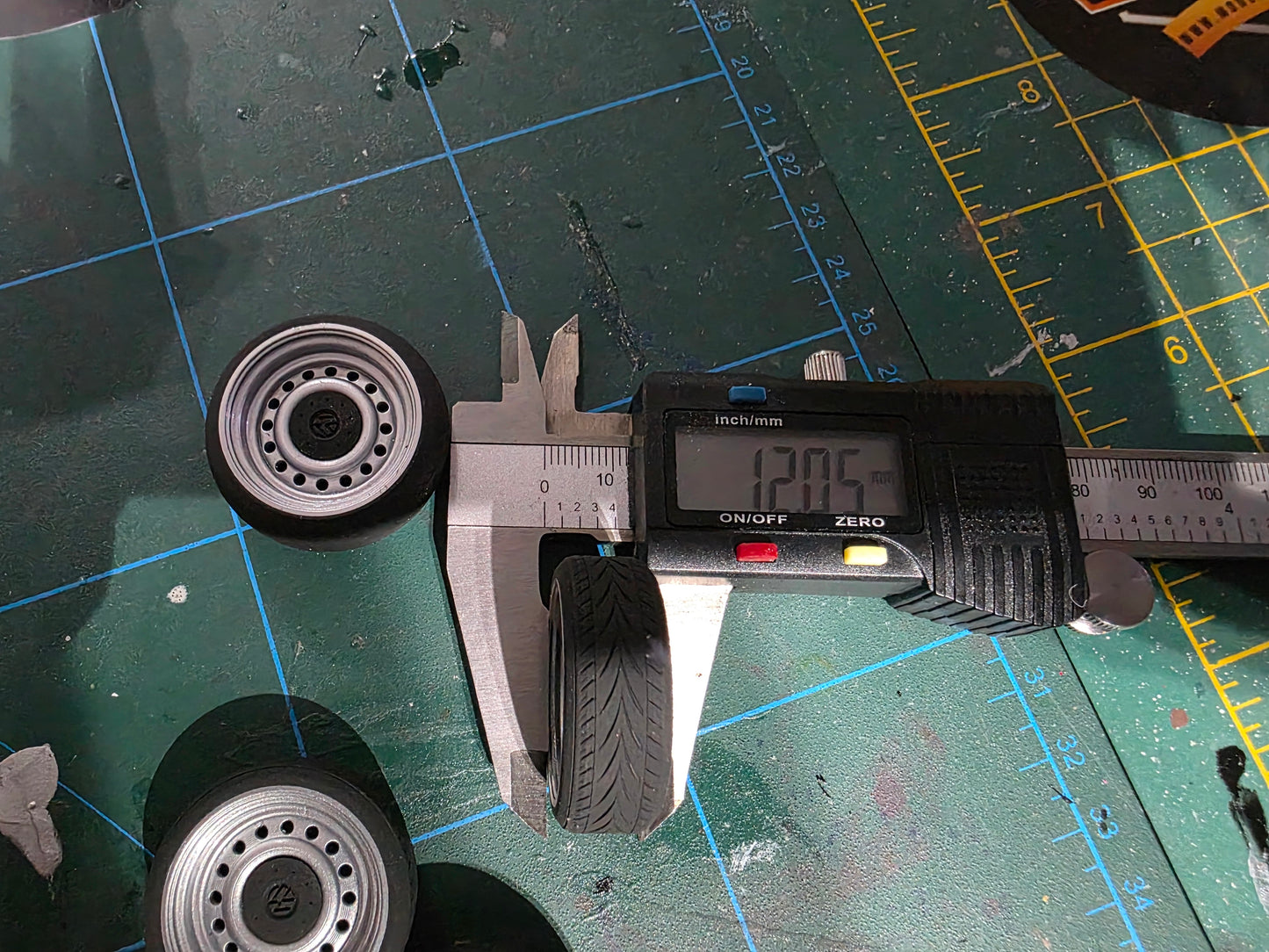 Banded Steels with VW Caps