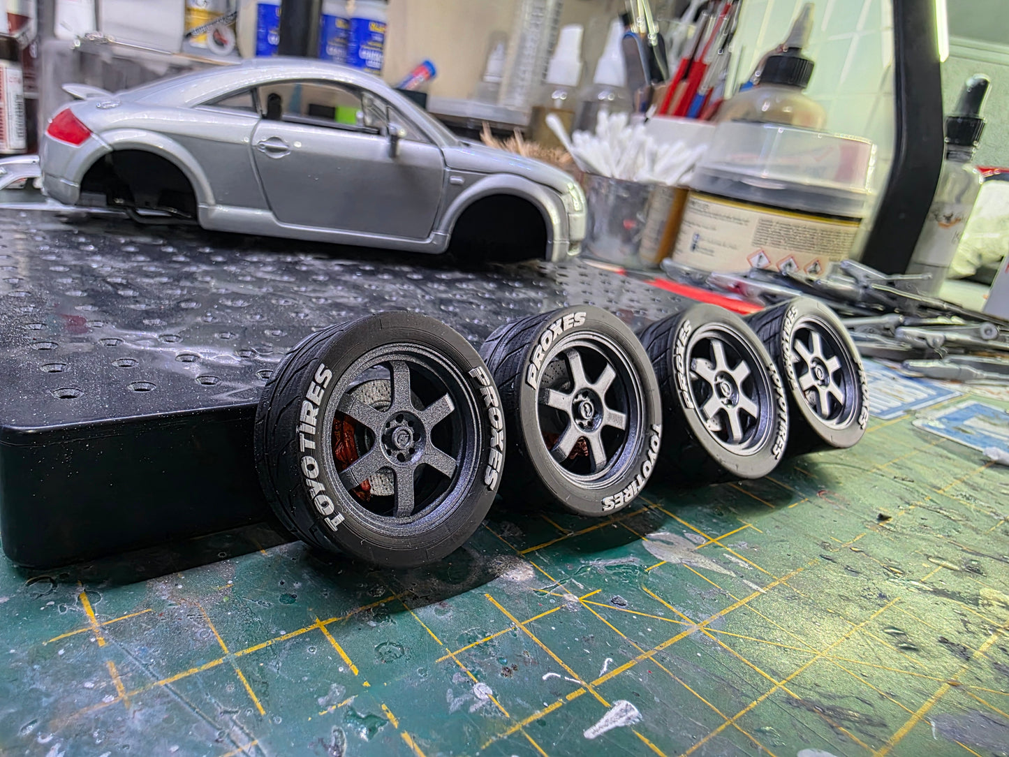 1/18 JR12 with Toyo Tyres
