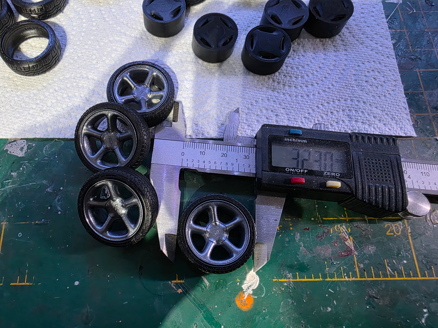 1/24 Cosworth Gunmetal