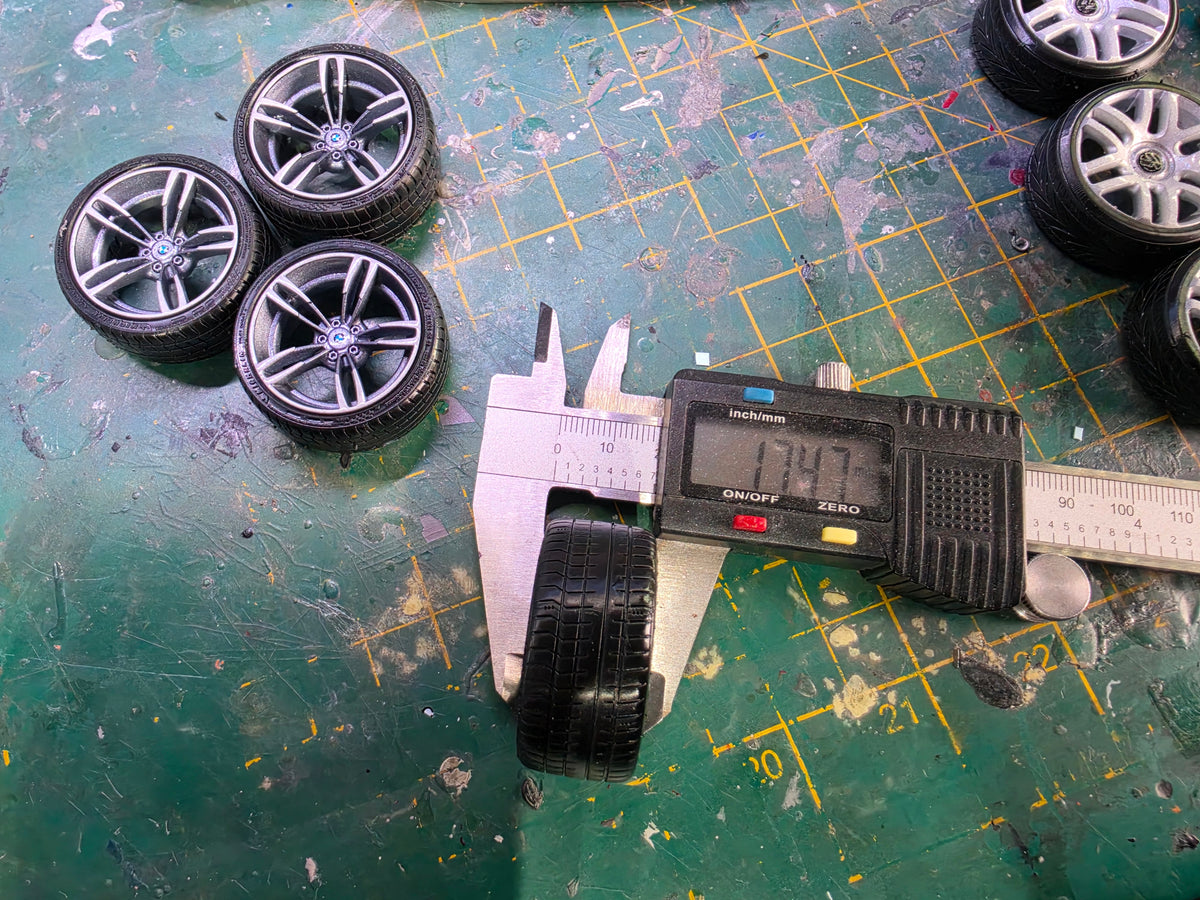 1/18 BMW 437M with Michelin Tyres Pre-painted