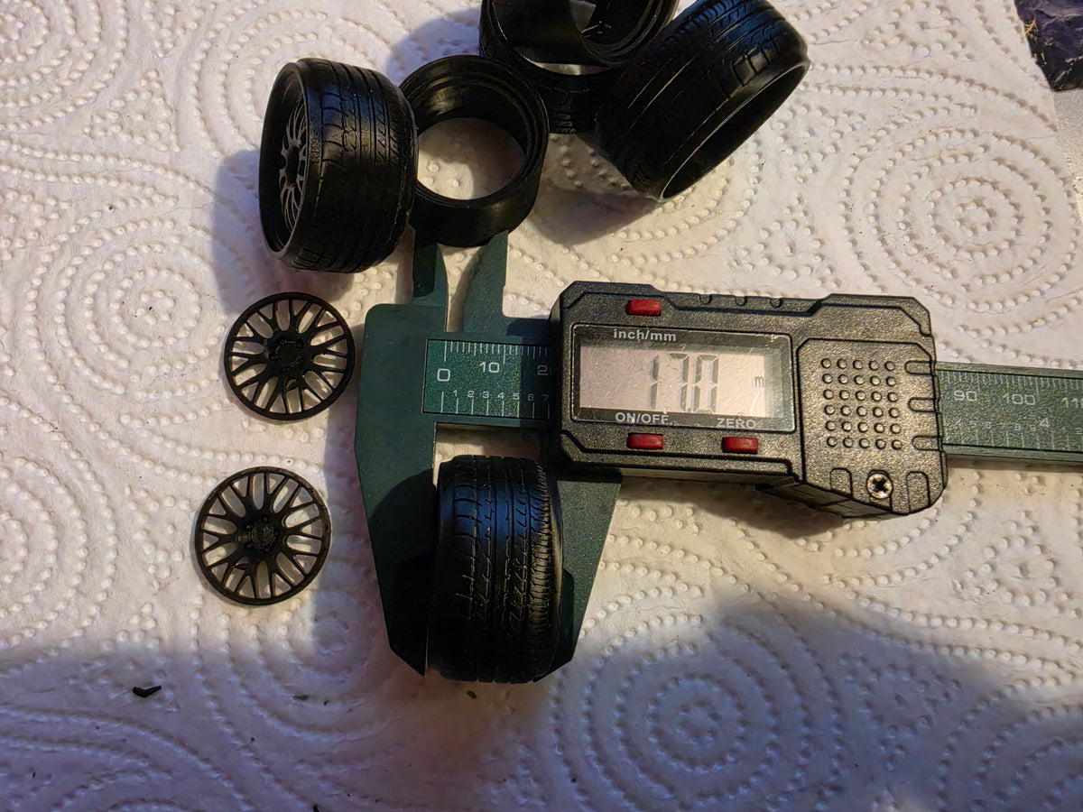 1/18 Scale BBS E88 3d Printed Wheels & RESIN Tyres