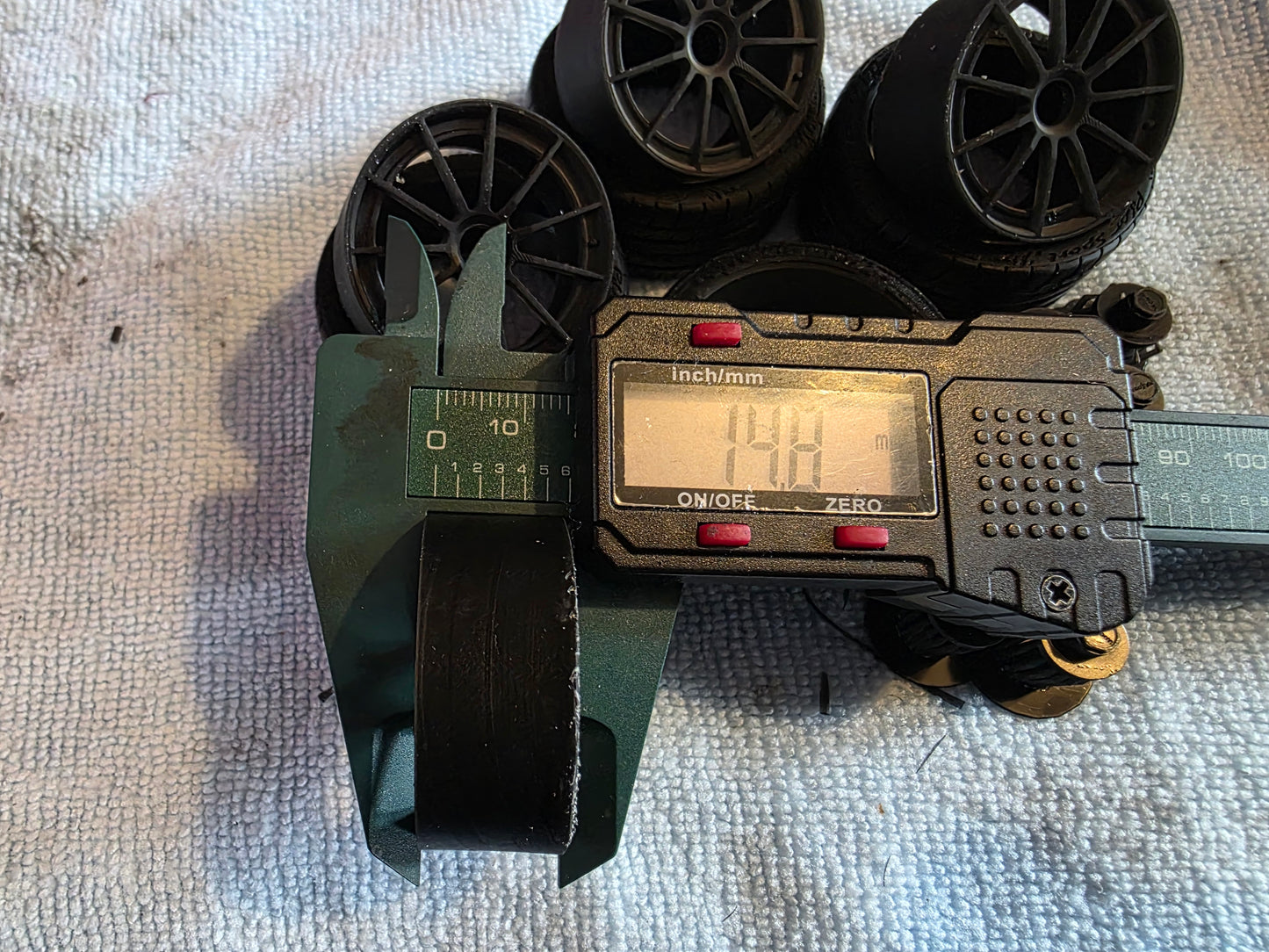 1/18 44mm Rotiform DTM with Michelin tyres