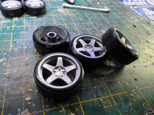 1/18 Rota GTR Silver with Stretched Rubber Tyres