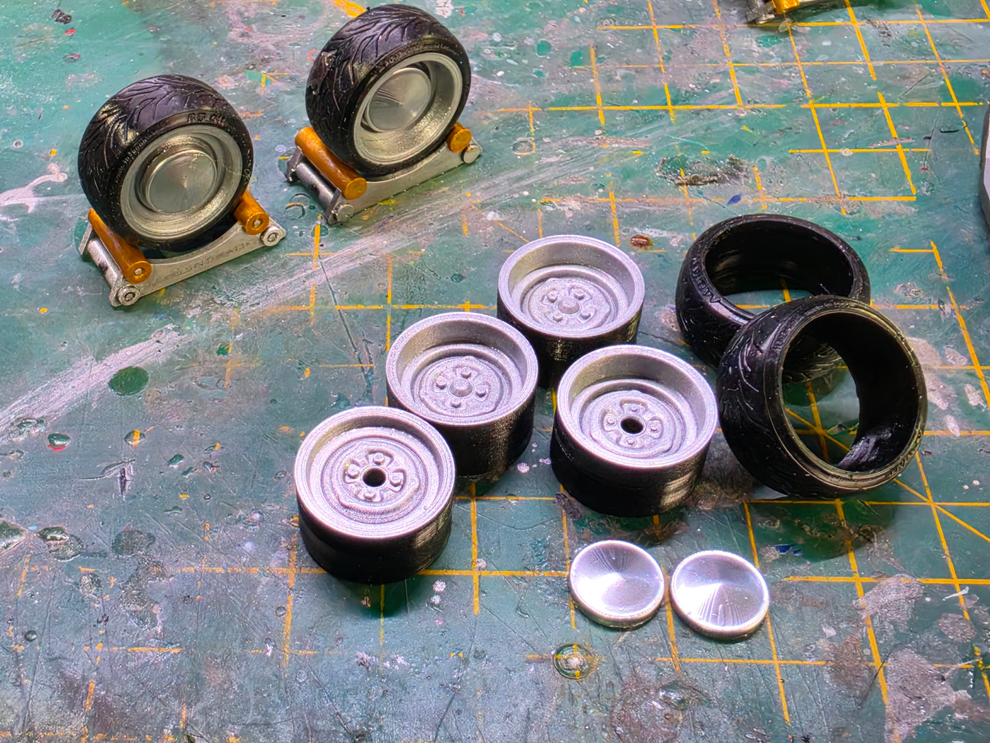 1/18 Lotus Cortina with Rubber Tyres Pre-painted