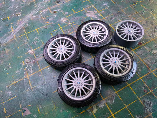 1/18 BMW Style 32 with Falken Tyres Pre-painted